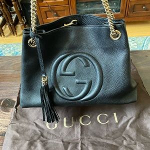 Gucci Soho tote black EUC